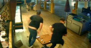 adanada pastaneye el bombasi atildi 4 supheli tutuklandi 945NUEw5.jpg