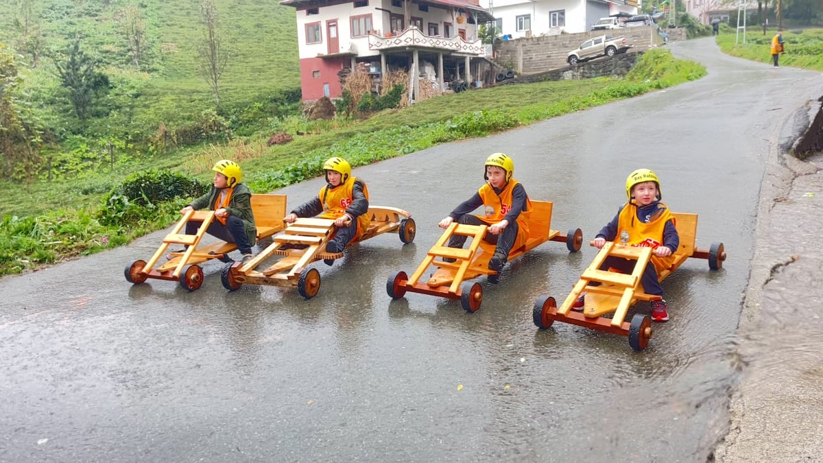 camlihemsinde laz ralli coskusu ELY4JVa5.jpg