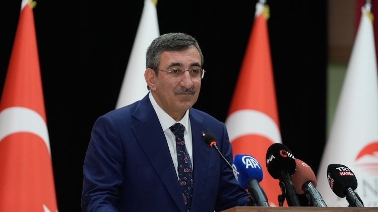 cumhurbaskani yardimcisi yilmaz kktcnin ve kibris turkunun yaninda olmaya devam edecegiz JHpn2tqG.jpg