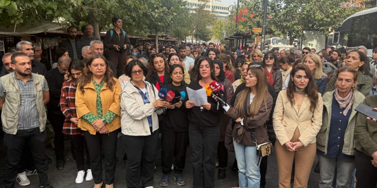 diyarbakirda uc kadinin yasadigi eve saldiri protestosu 8XZd8OXm.jpg